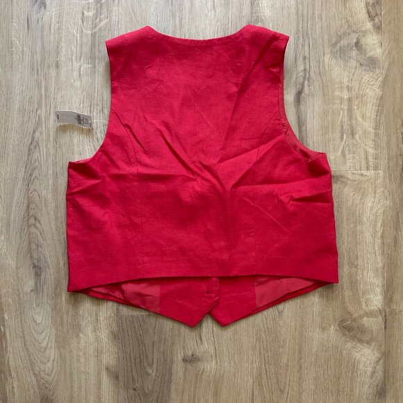 NWT Old Navy vest in red - M - Picture 4 of 4